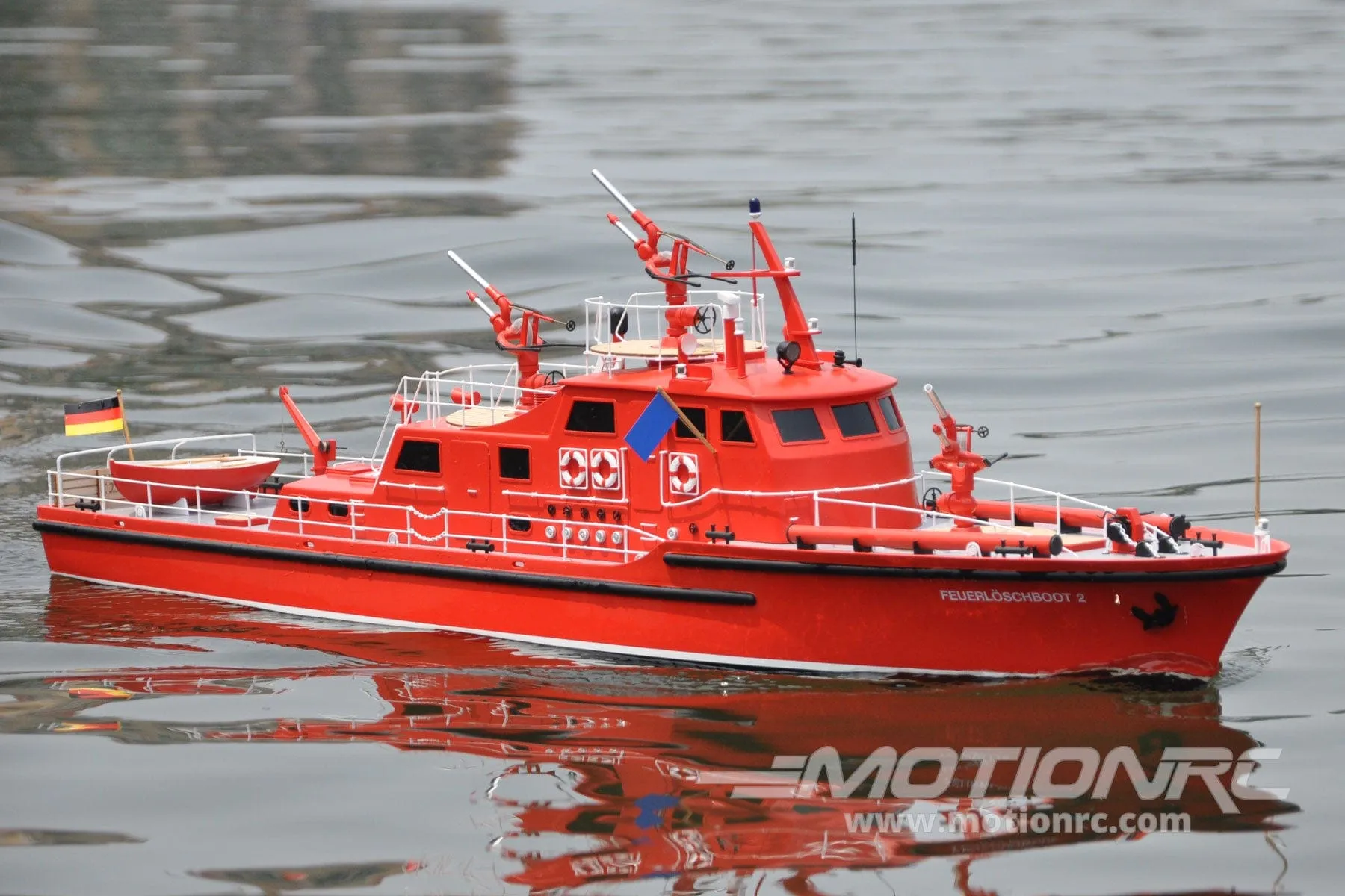 Bancroft Dusseldorf 1/25 Scale 1172mm (45.7") Fireboat - RTR - (OPEN BOX)