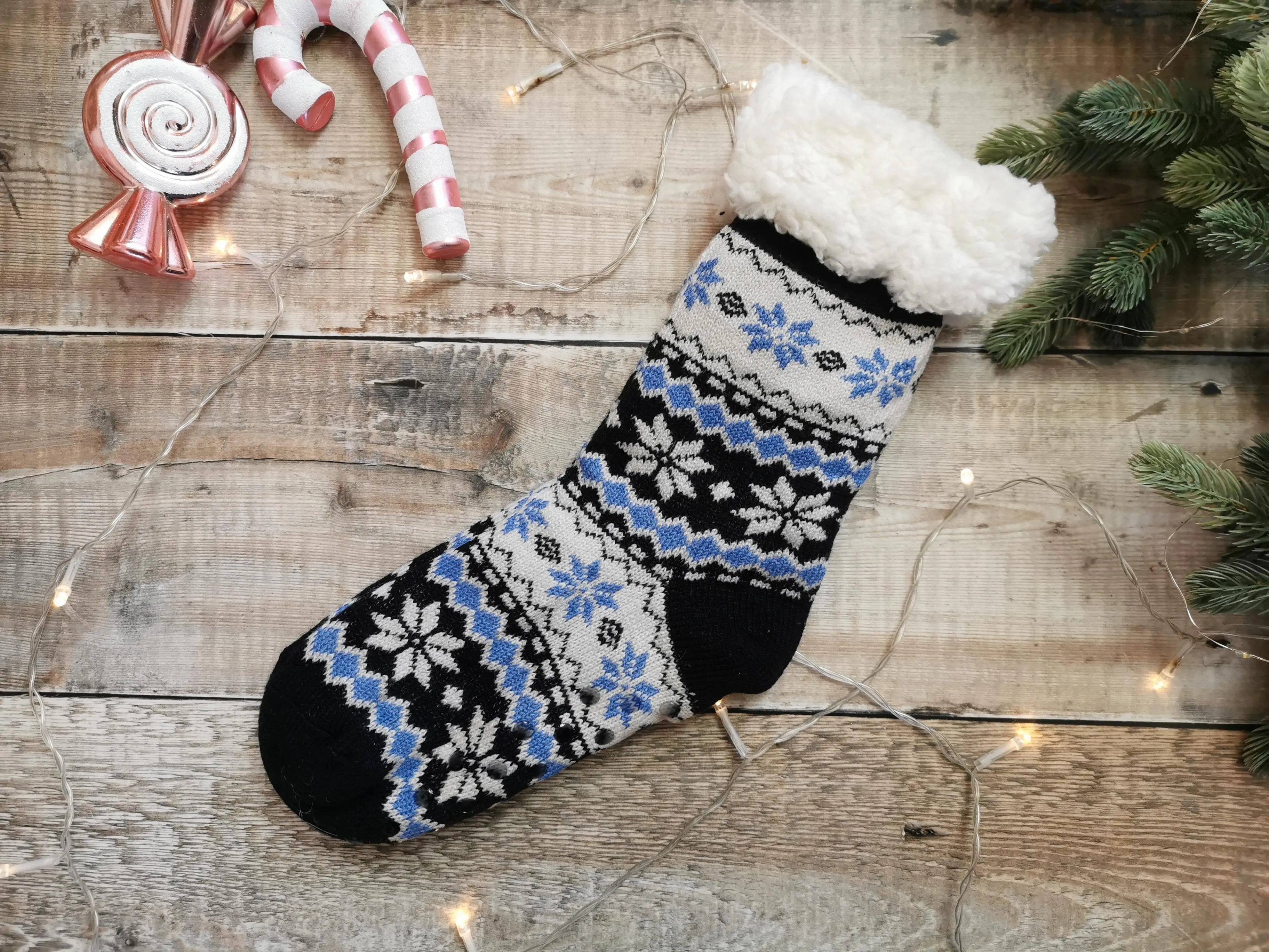 Black Fairisle Fleece Lined Chunky Knit Slipper Socks