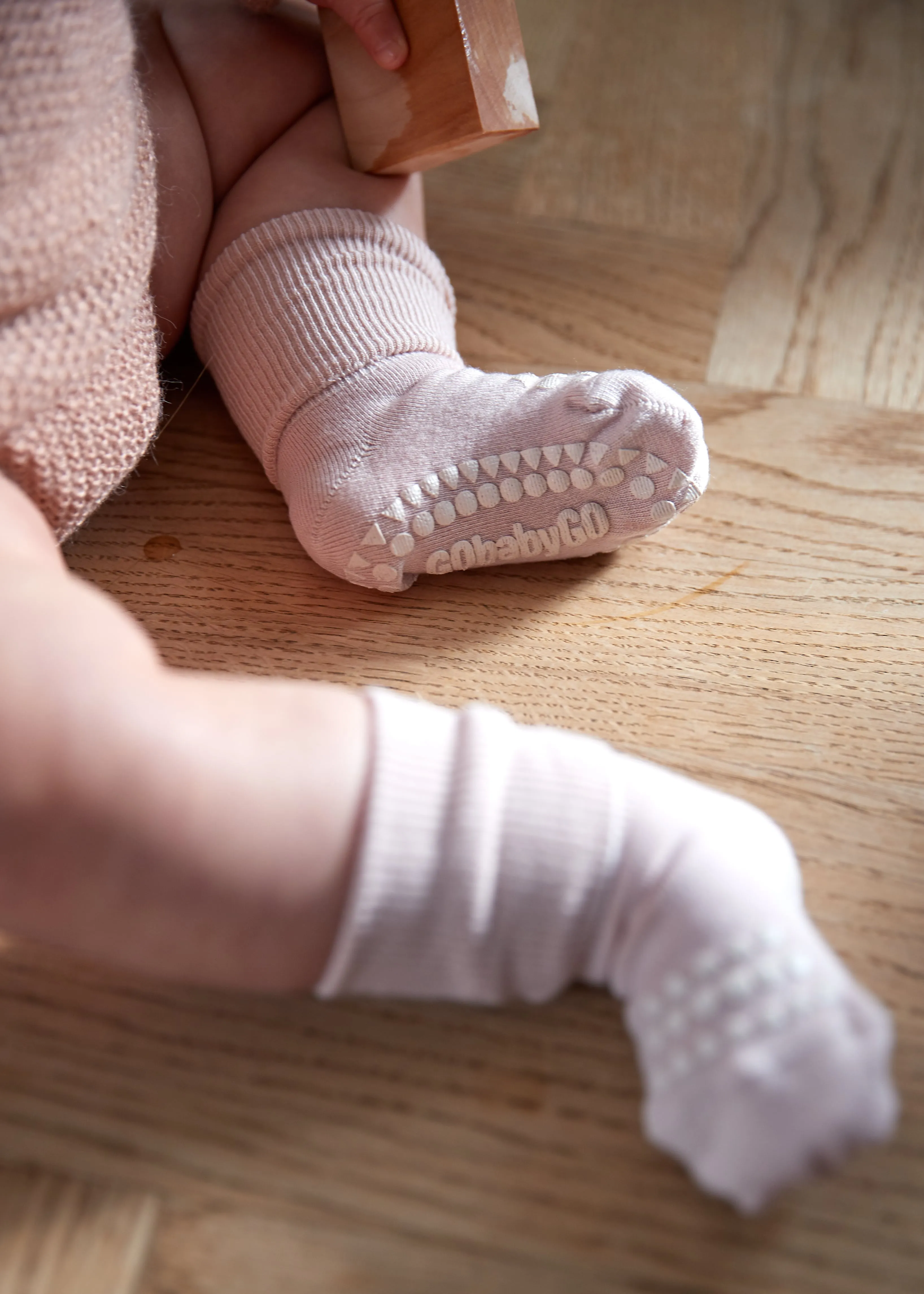 Non-Slip Grip Socks - Bamboo - Soft Pink