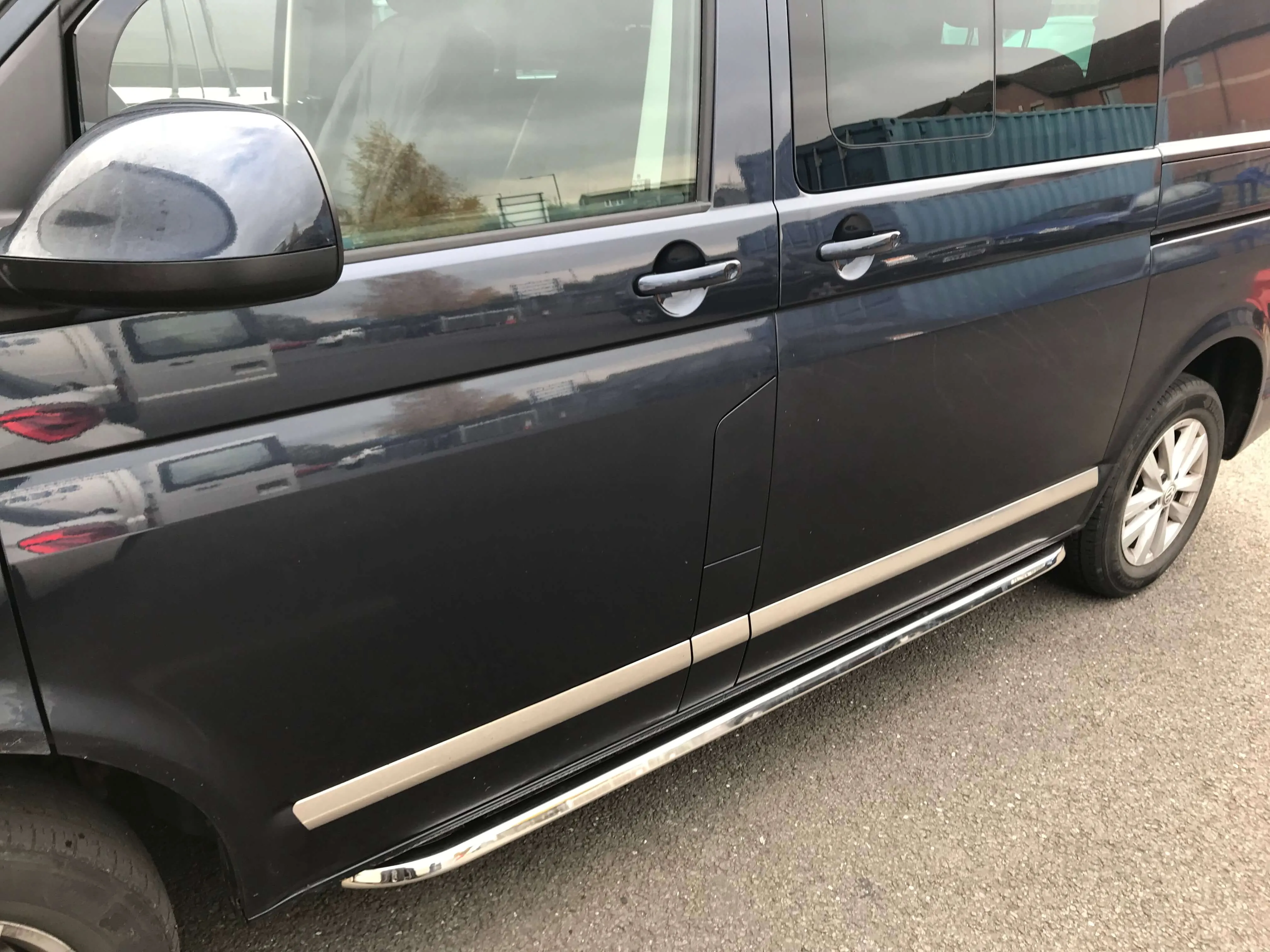 Stainless Steel Angular OE Style Side Bars for Volkswagen Transporter T6 SWB