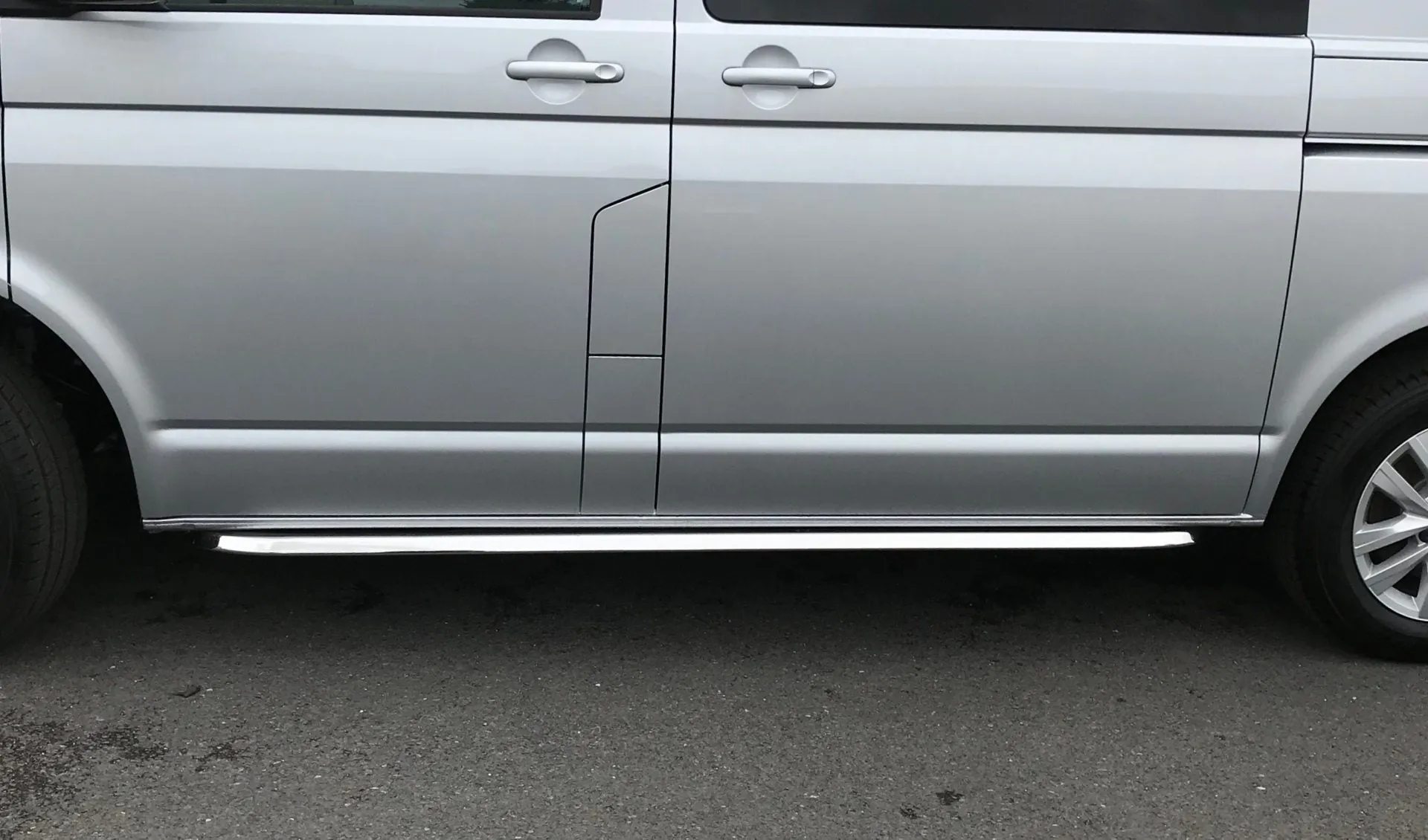 Stainless Steel Angular OE Style Side Bars for Volkswagen Transporter T6 SWB